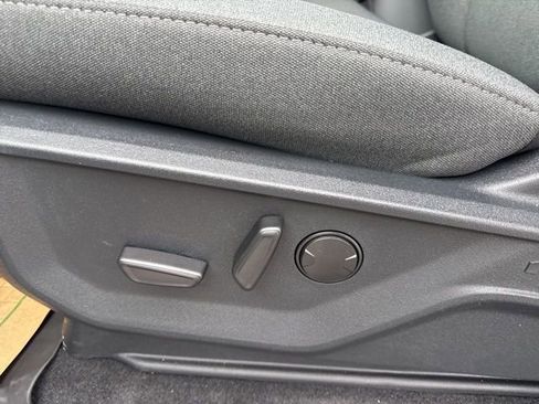 New 2026 Ford F150 XLT w/ Equipment Group 302A MID AWD/4WD image 17