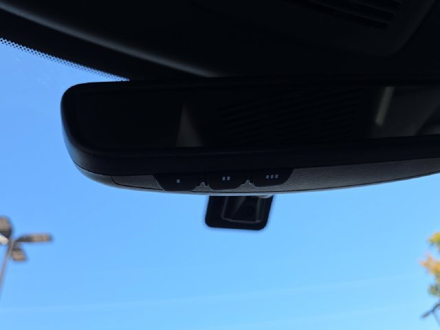 Used 2026 Nissan Pathfinder SL FWD image 26