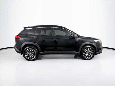 Certified 2026 Toyota Corolla Cross XLE image 11