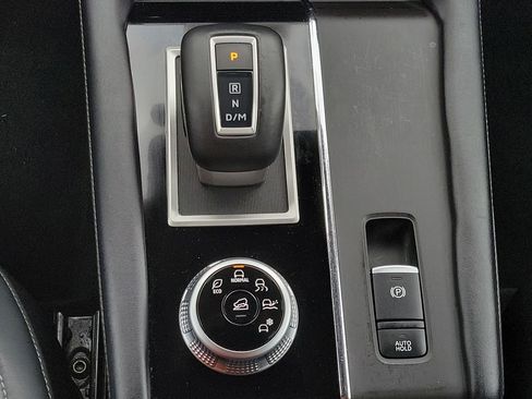 Used 2022 Mitsubishi Outlander SE image 20