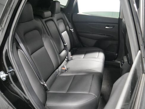 Used 2025 Nissan Murano SV image 16