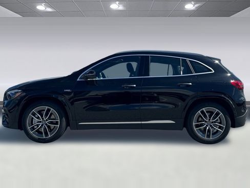 New 2026 Mercedes-Benz GLA 35 AMG 4MATIC image 2