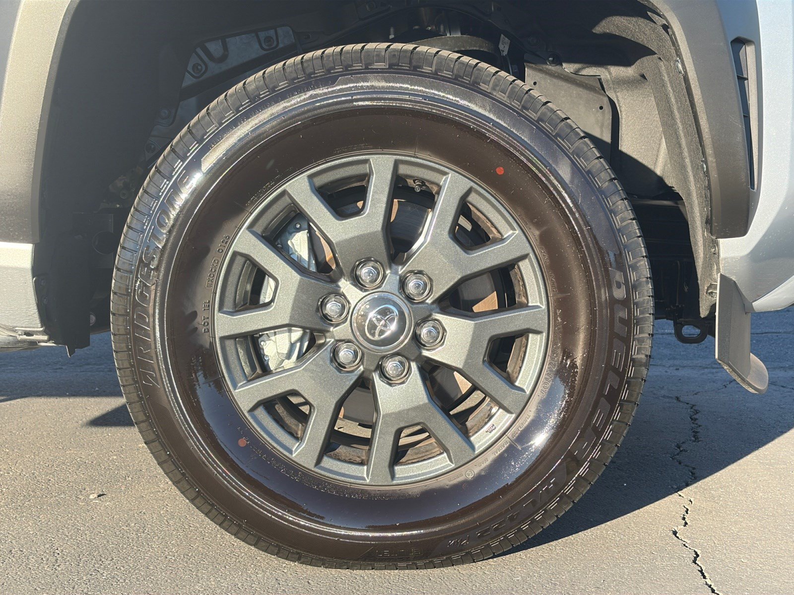 Used 2026 Toyota 4Runner SR5 AWD/4WD image 30