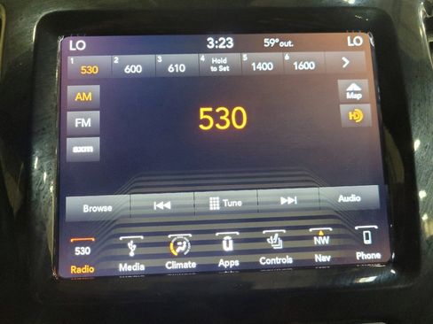 Used 2019 Jeep Cherokee High Altitude AWD/4WD image 25