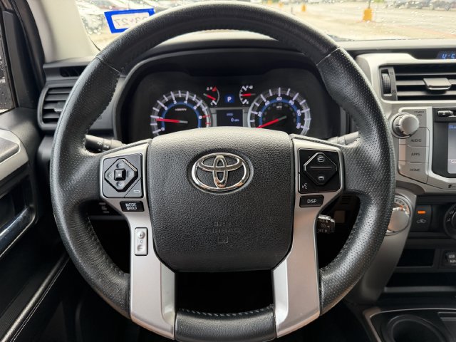 Used 2016 Toyota 4Runner SR5 Premium RWD image 15