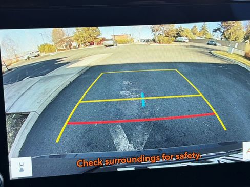 Used 2024 Toyota RAV4 LE image 19