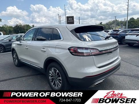 Used 2023 Lincoln Nautilus AWD w/ Premium Package image 6