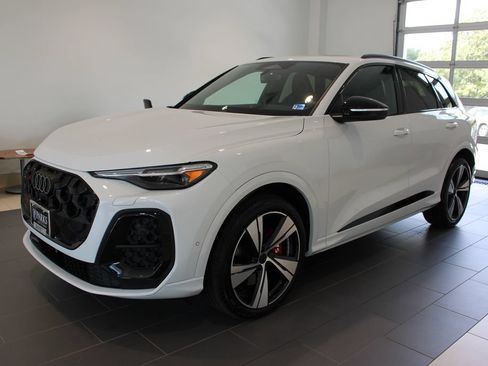 New 2026 Audi SQ5 Premium Plus AWD/4WD image 11