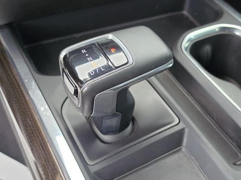 Used 2023 Chevrolet Silverado 1500 RST AWD/4WD image 31