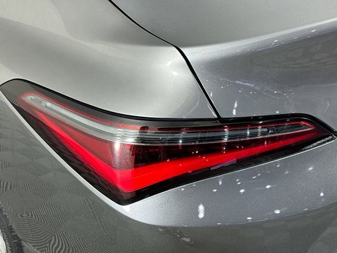 Used 2024 Acura Integra FWD image 35