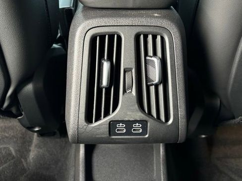 Used 2023 BMW X1 xDrive28i w/ Premium Package image 19