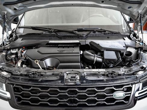 Used 2023 Land Rover Range Rover Evoque R-Dynamic SE image 46