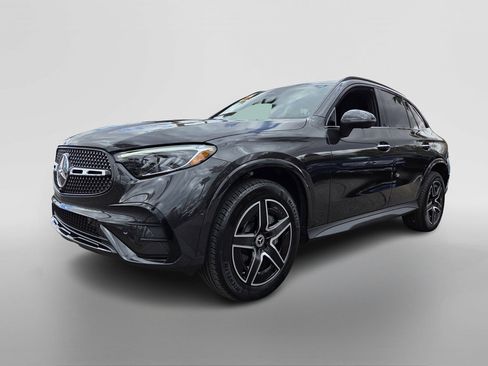 Certified 2026 Mercedes-Benz GLC 300 image 8