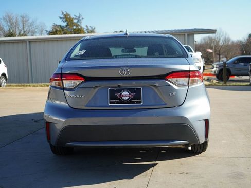 Used 2021 Toyota Corolla LE image 13