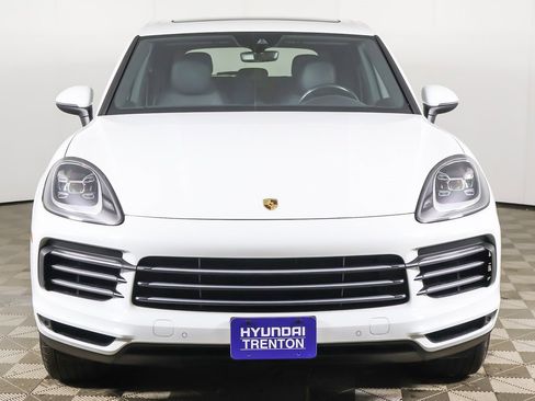 Used 2021 Porsche Cayenne image 12