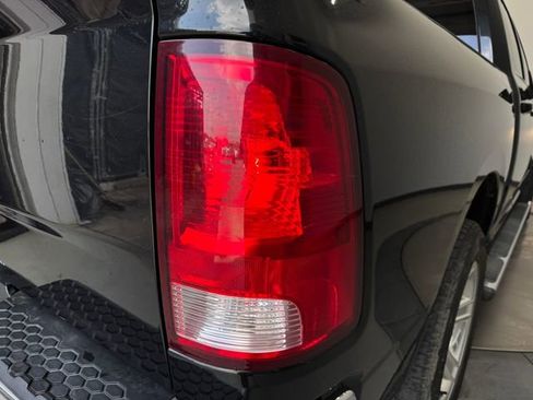 Used 2017 RAM 1500 Lone Star image 31