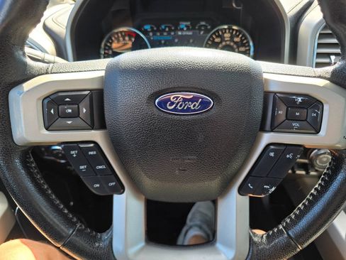 Used 2016 Ford F150 Lariat AWD/4WD image 17