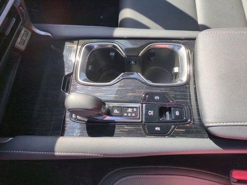 Used 2025 Lexus RX 350 FWD w/ Technology Package image 21