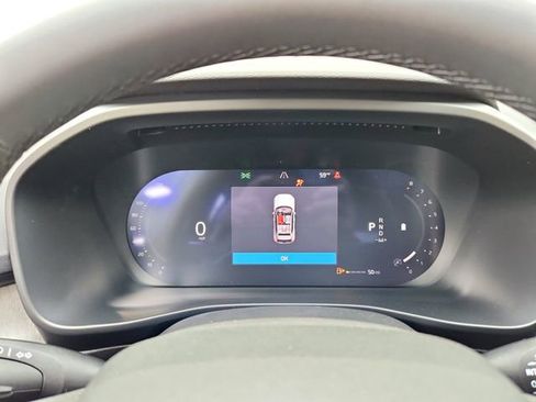 New 2026 Volvo XC40 B5 Plus w/ Protection Package Premier image 24