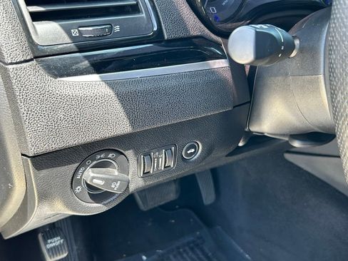 Used 2019 Chrysler 300 S w/ S Model Appearance Package RWD image 17