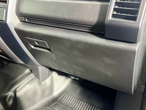 Used 2019 Ford Expedition XL image 34