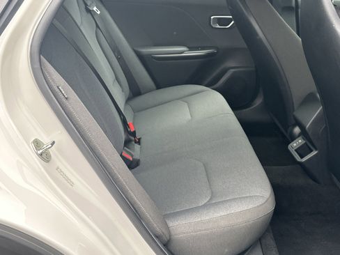 Used 2025 Kia K4 FWD image 15
