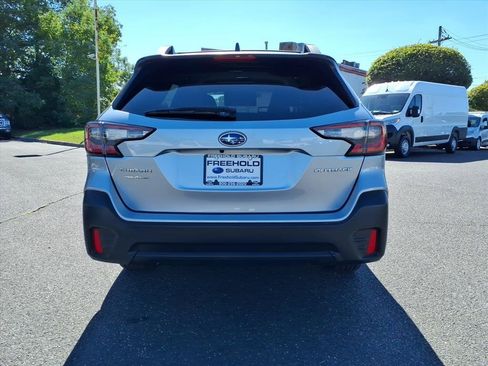 Used 2020 Subaru Outback Premium image 19