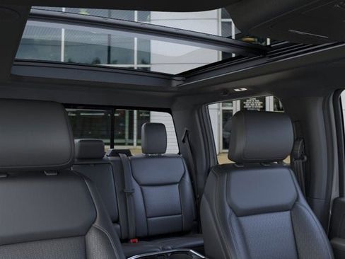 New 2026 Ford F150 Lariat w/ Equipment Group 502A High image 44