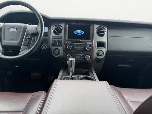 Used 2017 Ford Expedition EL Platinum AWD/4WD image 10
