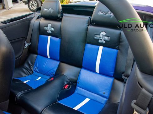 Used 2012 Ford Mustang Shelby GT500 w/ Electronics Pkg RWD image 18