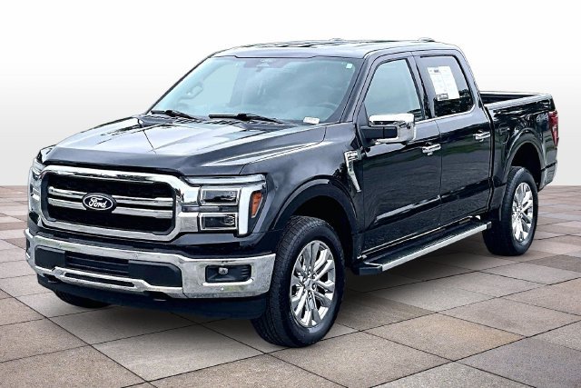 Used 2025 Ford F150 Lariat w/ Equipment Group 501A Mid AWD/4WD image 13