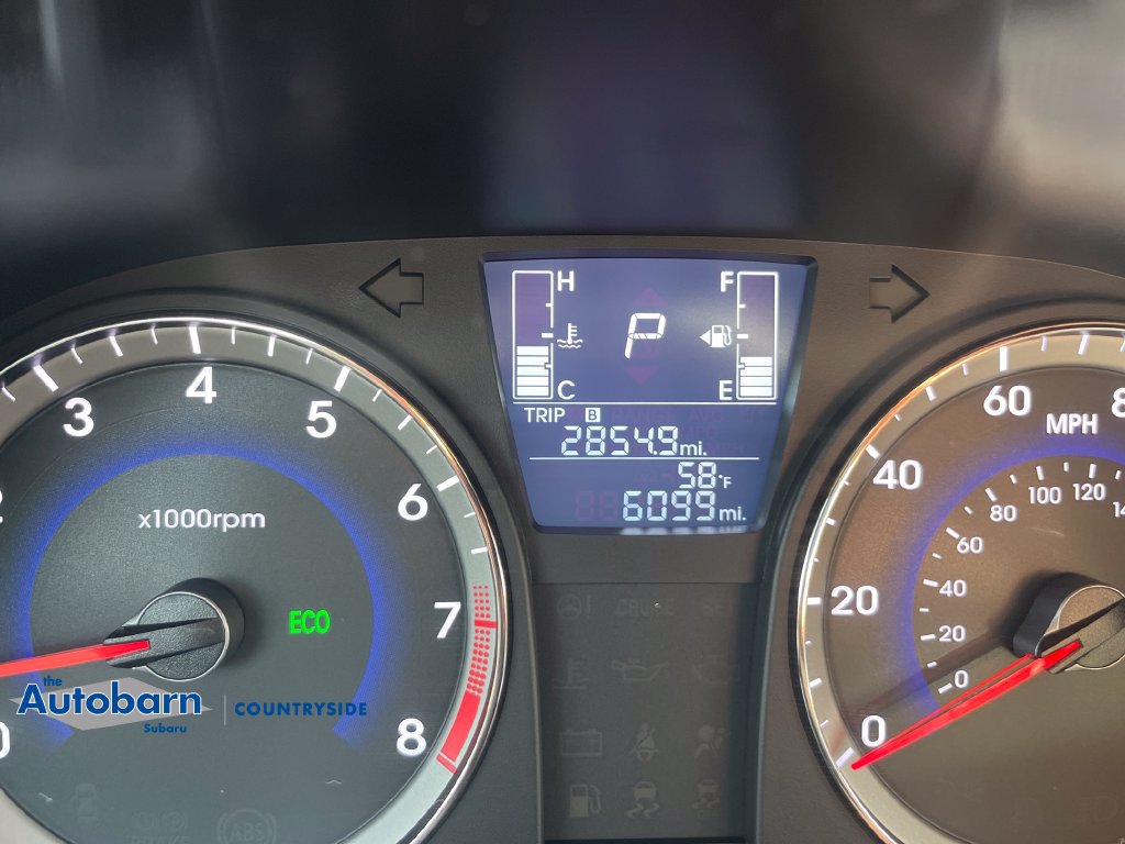 Used 2016 Hyundai Accent SE w/ Option Group 02 FWD image 14