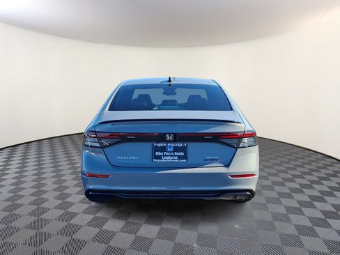 Used 2025 Honda Accord Sport image 6