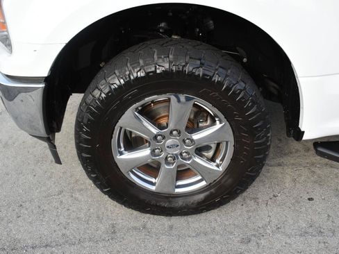 Used 2018 Ford F150 XLT w/ Equipment Group 302A Luxury AWD/4WD image 31
