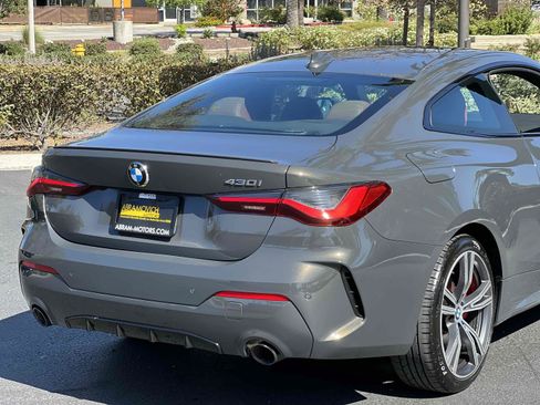 Used 2022 BMW 430i Coupe w/ M Sport Package RWD image 47