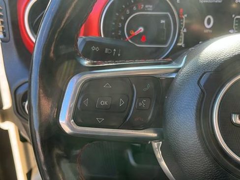 Used 2020 Jeep Gladiator Rubicon AWD/4WD image 9