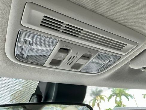 Used 2020 Honda HR-V EX image 29