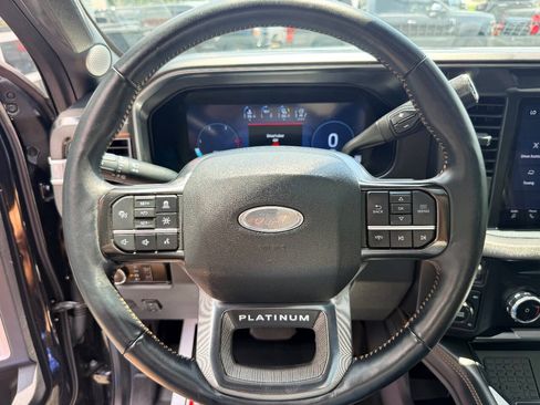 Used 2024 Ford F250 Platinum AWD/4WD image 25