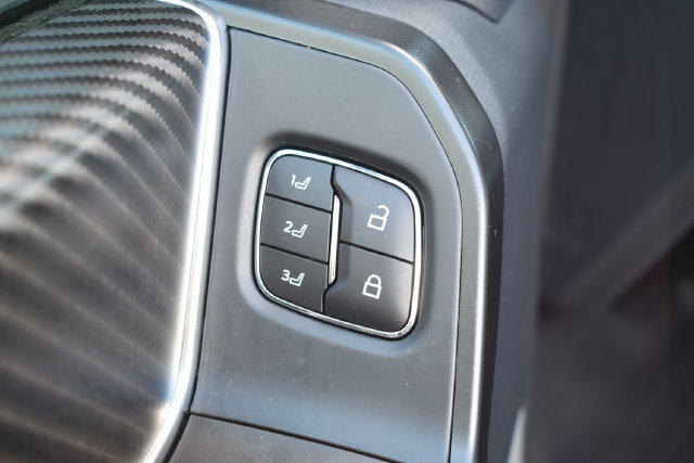 Used 2025 Ford F150 Raptor AWD/4WD image 22