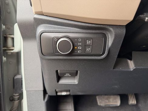 Used 2021 Ford Bronco Wildtrak image 12