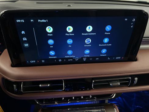 Used 2025 Lincoln Aviator Reserve image 10