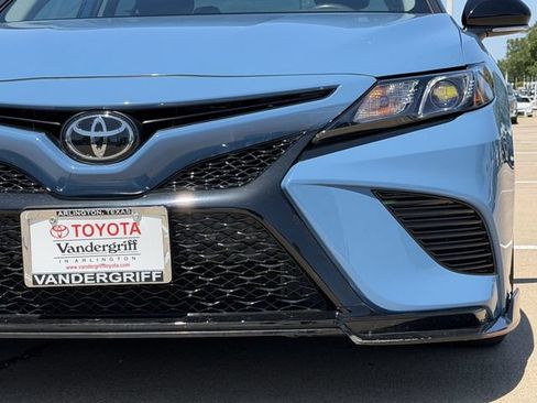 Used 2022 Toyota Camry TRD FWD image 9