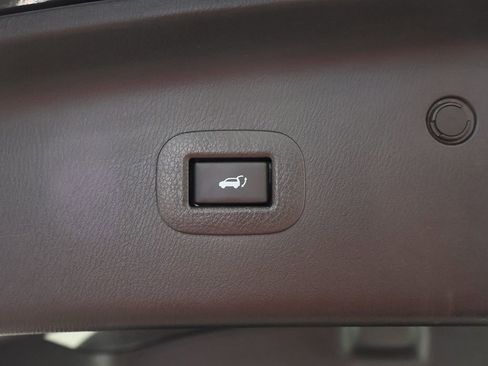 Used 2024 INFINITI QX80 Sensory AWD/4WD image 23