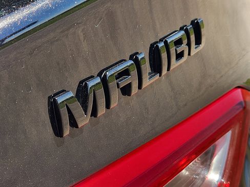 Used 2023 Chevrolet Malibu RS image 11