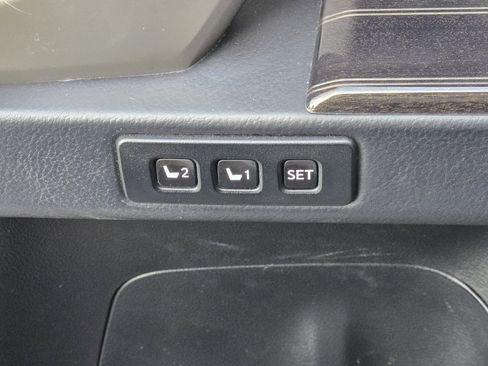 Used 2021 Lexus GX 460 Premium w/ Premium Package AWD/4WD image 14