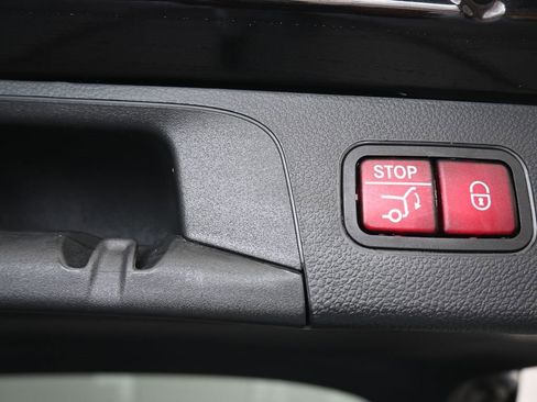 Used 2020 Mercedes-Benz GLC 43 AMG 4MATIC w/ Parking Assistance Package image 51