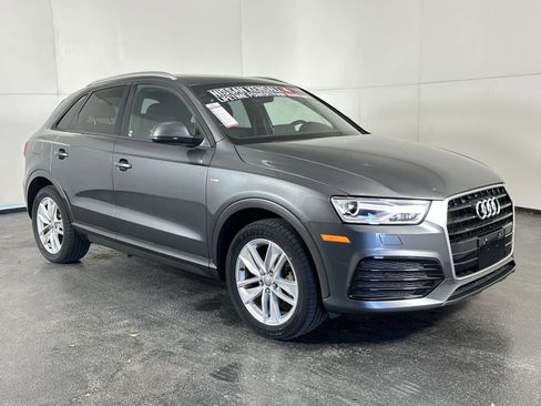 Used 2018 Audi Q3 2.0T Premium image 2