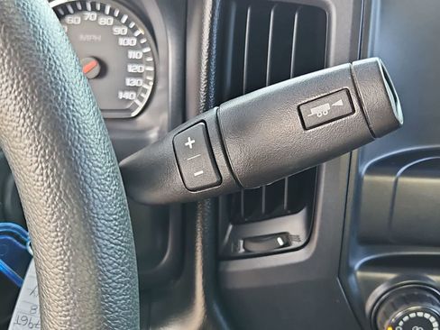 Used 2018 Chevrolet Silverado 1500 Custom w/ Custom Value Package image 30