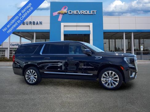 Used 2024 GMC Yukon XL Denali w/ Denali Reserve Package AWD/4WD image 4