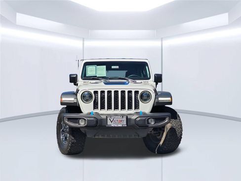 Used 2023 Jeep Wrangler Unlimited Rubicon 4xe AWD/4WD image 3